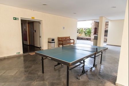 Apartamento à venda com 73m², 2 quartos e 1 vagaÁrea comum