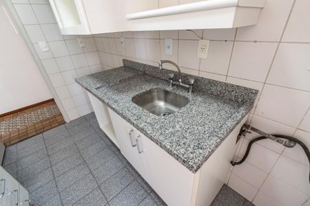 Apartamento à venda com 73m², 2 quartos e 1 vagaCozinha