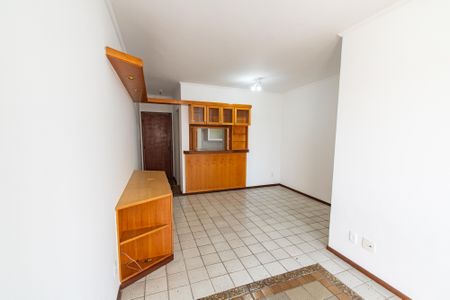 Apartamento à venda com 73m², 2 quartos e 1 vagaSala