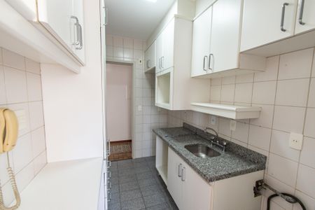 Apartamento à venda com 73m², 2 quartos e 1 vagaCozinha