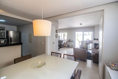 Casa à venda com 170m², 3 quartos e 2 vagasSala de Jantar