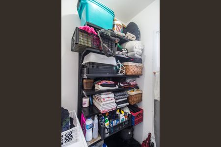 Casa à venda com 170m², 3 quartos e 2 vagasÁrea de Serviço