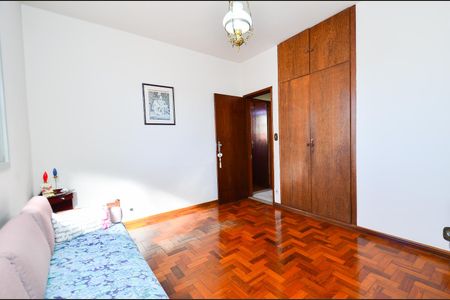 Apartamento à venda com 118m², 3 quartos e 2 vagasQuarto 2
