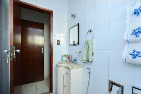 Apartamento à venda com 118m², 3 quartos e 2 vagasBanheiro social