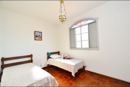 Apartamento à venda com 118m², 3 quartos e 2 vagasQuarto 1