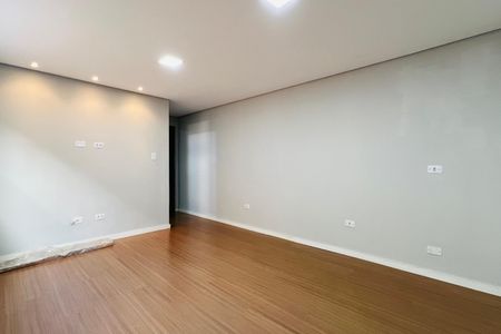 Casa de condomínio à venda com 55m², 1 quarto e 1 vaga Casa de condomínio à venda com 55m², 1 quarto e 1 vagaSala