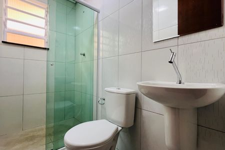 Casa de condomínio à venda com 55m², 1 quarto e 1 vaga Casa de condomínio à venda com 55m², 1 quarto e 1 vagaBanheiro