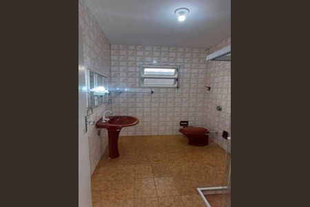 Casa para alugar com 60m², 2 quartos e sem vagaBanheiro