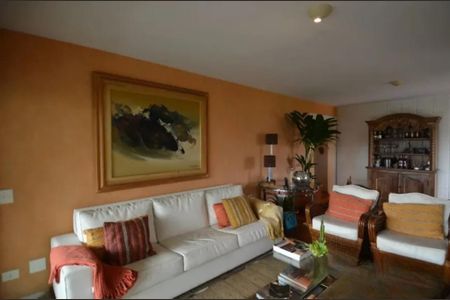 Apartamento à venda com 256m², 4 quartos e 4 vagas Apartamento à venda com 256m², 4 quartos e 4 vagasFoto 01