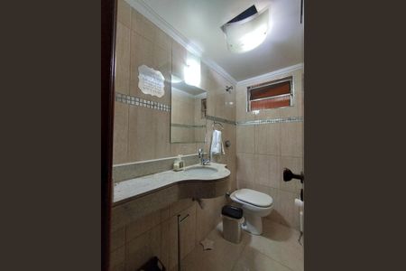 Casa para alugar com 440m², 5 quartos e 4 vagasBanheiro 2