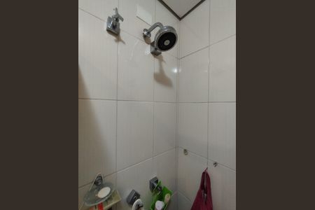 Casa para alugar com 440m², 5 quartos e 4 vagasBanheiro de Serviço