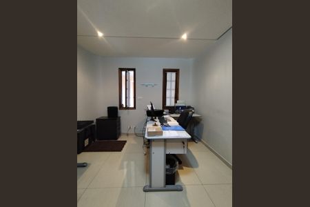 Casa para alugar com 440m², 5 quartos e 4 vagasEscritório