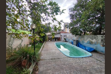 Casa para alugar com 440m², 5 quartos e 4 vagasÁrea Externa