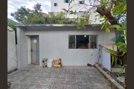 Casa para alugar com 440m², 5 quartos e 4 vagasÁrea de Serviço