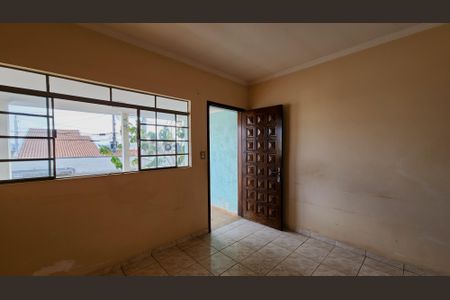 Casa à venda com 162m², 3 quartos e 3 vagasSala