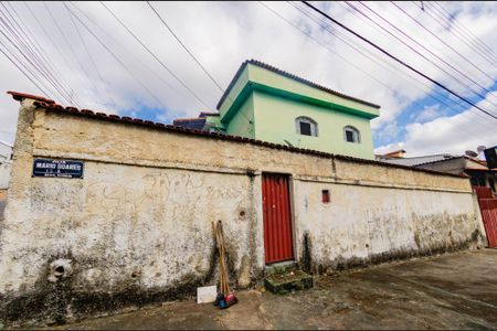 Casa para alugar com 405m², 3 quartos e 5 vagasFachada