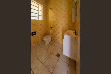 Casa para alugar com 405m², 3 quartos e 5 vagasBanheiro 2