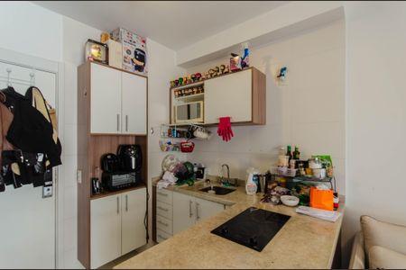 Apartamento à venda com 38m², 1 quarto e 1 vaga Apartamento à venda com 38m², 1 quarto e 1 vagaCozinha