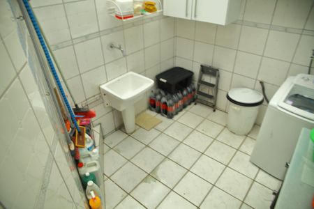 Casa à venda com 270m², 4 quartos e 3 vagasÁrea de Serviço