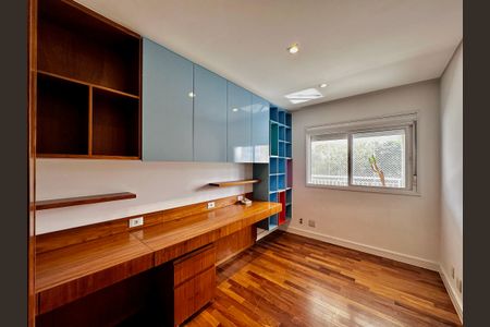 Apartamento à venda com 175m², 4 quartos e 3 vagasQuarto 4