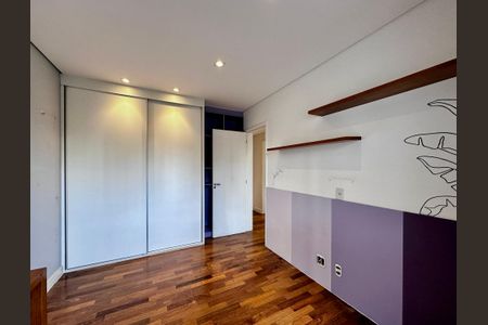 Apartamento à venda com 175m², 4 quartos e 3 vagasSuíte 2
