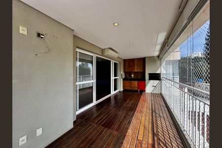 Apartamento à venda com 175m², 4 quartos e 3 vagasVaranda