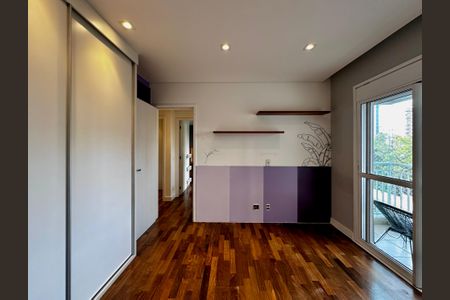 Apartamento à venda com 175m², 4 quartos e 3 vagasSuíte 2