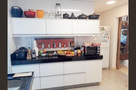 Apartamento à venda com 280m², 3 quartos e 2 vagas