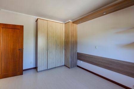 Casa à venda com 196m², 3 quartos e 2 vagasQuarto 1