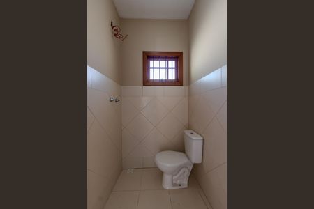 Casa à venda com 196m², 3 quartos e 2 vagasBanheiro de serviço