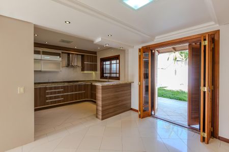 Casa à venda com 196m², 3 quartos e 2 vagasSala de Jantar