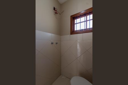 Casa à venda com 196m², 3 quartos e 2 vagasBanheiro de serviço