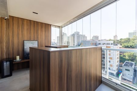 Apartamento à venda com 120m², 3 quartos e 2 vagas Apartamento à venda com 120m², 3 quartos e 2 vagasTerraço