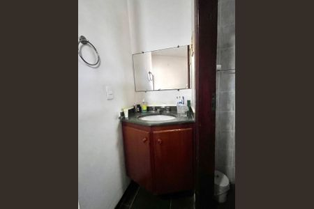 Casa à venda com 264m², 4 quartos e 4 vagas Casa à venda com 264m², 4 quartos e 4 vagasBanheiro Suíte 2