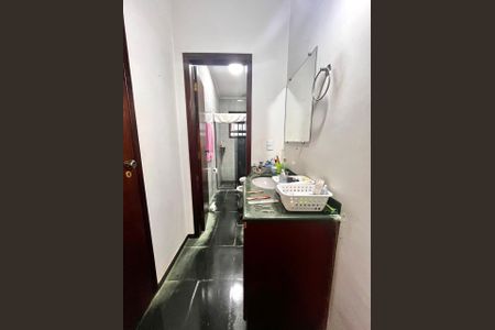 Casa à venda com 264m², 4 quartos e 4 vagas Casa à venda com 264m², 4 quartos e 4 vagasBanheiro Suíte 1