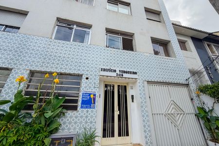 Apartamento para alugar com 50m², 1 quarto e sem vagaFachada + Plaquinha