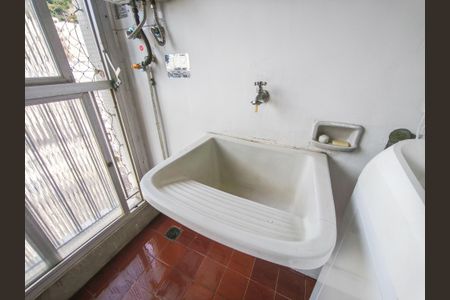 Apartamento à venda com 96m², 3 quartos e 1 vagaÁrea de Serviço