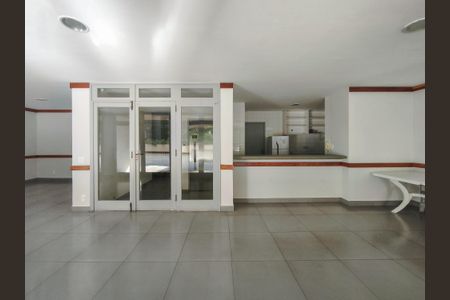Apartamento à venda com 96m², 3 quartos e 1 vagaÁrea comum - Salão de festas