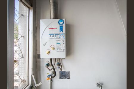 Apartamento à venda com 96m², 3 quartos e 1 vagaÁrea de Serviço