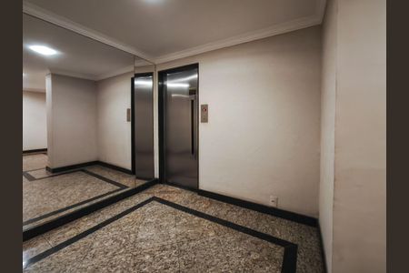 Apartamento à venda com 96m², 3 quartos e 1 vagaFachada e portaria