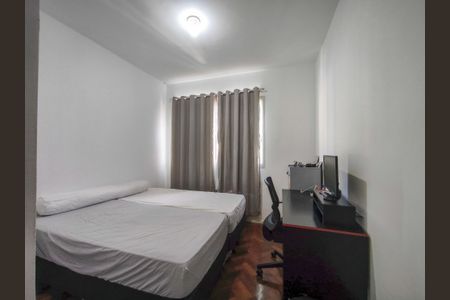 Apartamento à venda com 96m², 3 quartos e 1 vagaQuarto 1