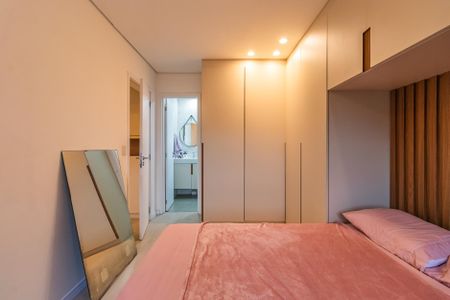 Apartamento para alugar com 70m², 2 quartos e 1 vaga Apartamento para alugar com 70m², 2 quartos e 1 vagaSuíte