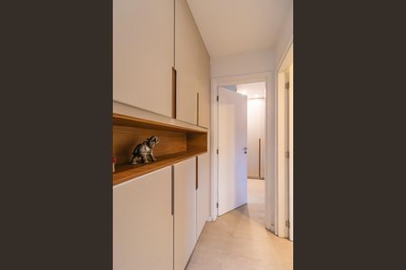 Apartamento para alugar com 70m², 2 quartos e 1 vaga Apartamento para alugar com 70m², 2 quartos e 1 vagaCorredor