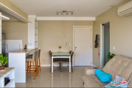 Apartamento à venda com 68m², 2 quartos e 1 vagaSala