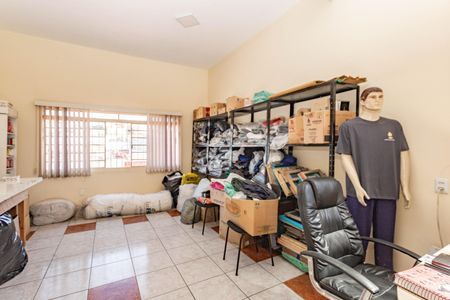 Casa à venda com 360m², 3 quartos e 2 vagas