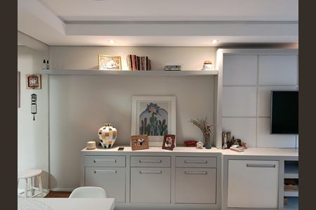 Apartamento à venda com 77m², 2 quartos e 1 vaga Apartamento à venda com 77m², 2 quartos e 1 vagaSala