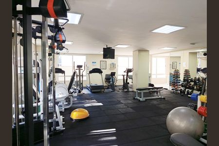 Apartamento à venda com 77m², 2 quartos e 1 vaga Apartamento à venda com 77m², 2 quartos e 1 vagaÁrea comum - Academia