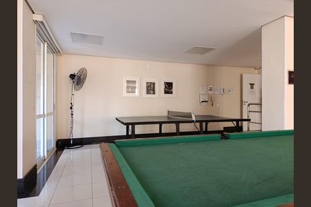 Apartamento à venda com 77m², 2 quartos e 1 vaga Apartamento à venda com 77m², 2 quartos e 1 vagaÁrea comum - Sala de Jogos