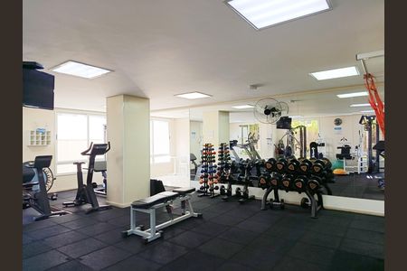 Apartamento à venda com 77m², 2 quartos e 1 vaga Apartamento à venda com 77m², 2 quartos e 1 vagaÁrea comum - Academia