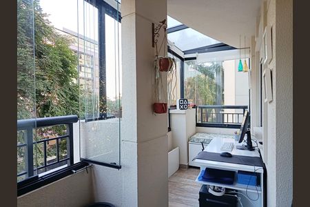 Apartamento à venda com 77m², 2 quartos e 1 vaga Apartamento à venda com 77m², 2 quartos e 1 vagaVaranda da Sala